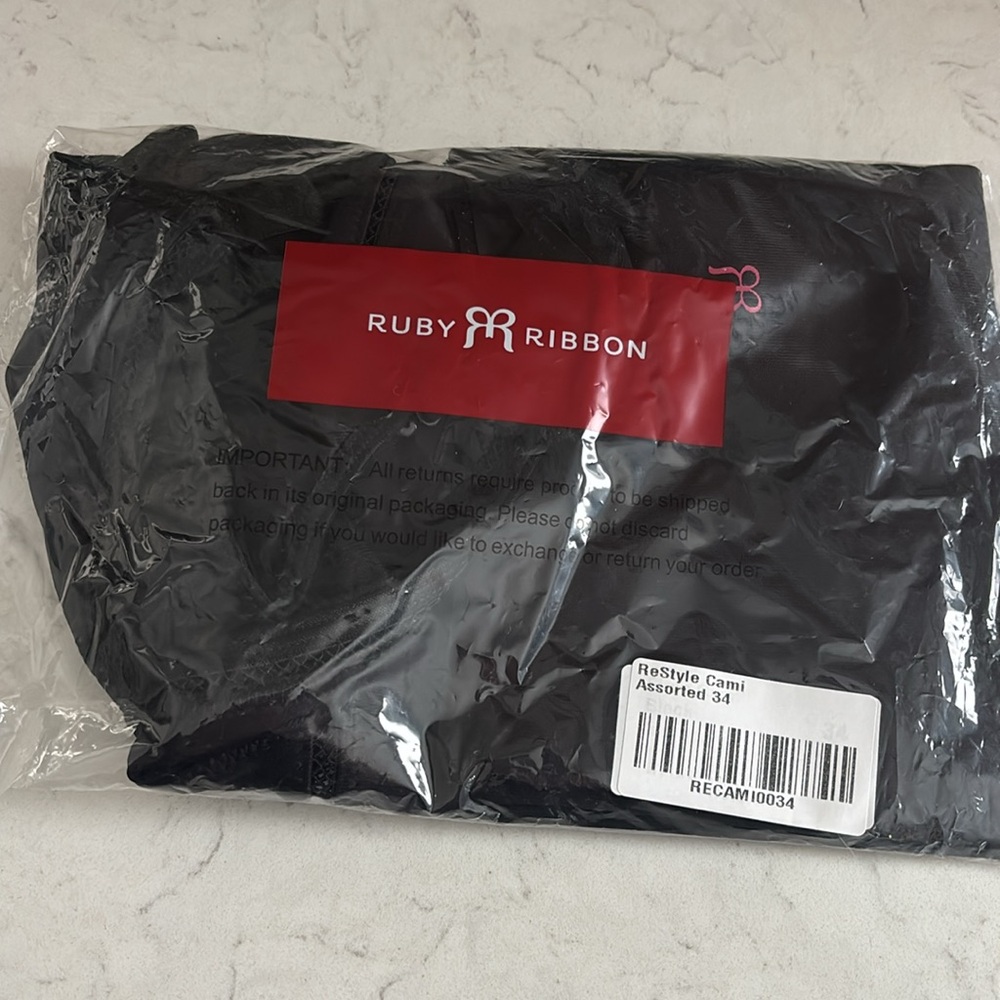 Ruby Ribbon Siren cami.  Black.  Size 34. NWT